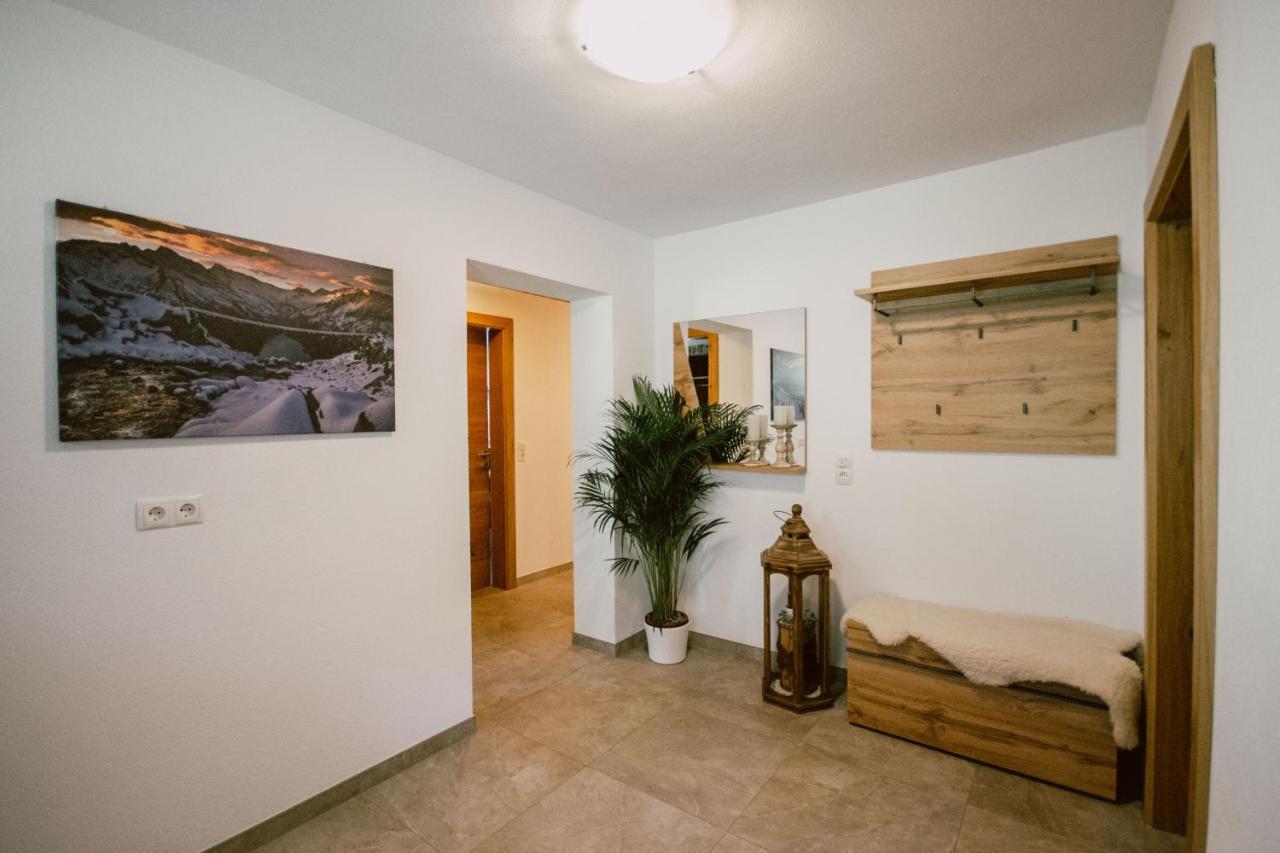 Nedererhof - Ferienwohnung Gamskar Schmirn Exterior foto